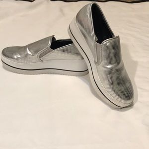 metallic steve madden platforms